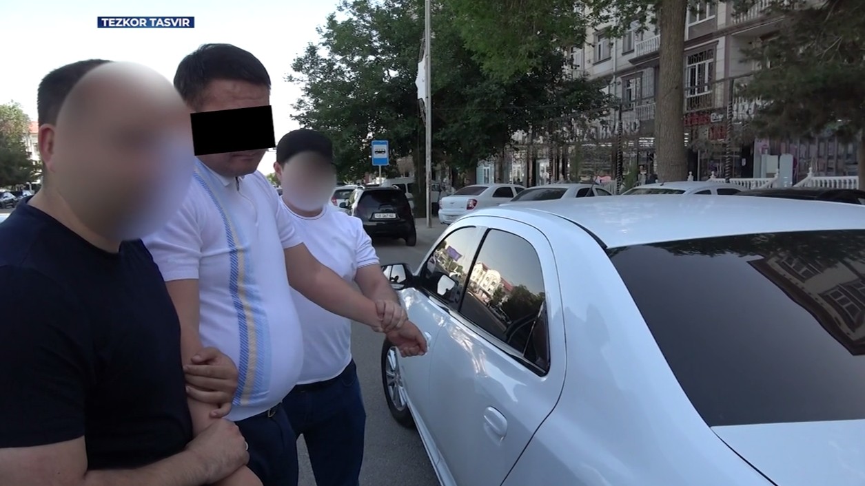 В Сурхандарье задержали старшего помощника судьи при получении $53 тыс
