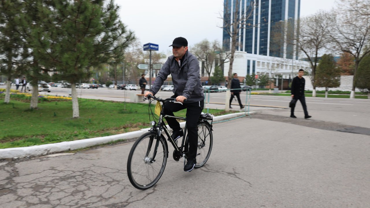 В Узбекистане дважды в месяц будут проводить «день без автомобиля»